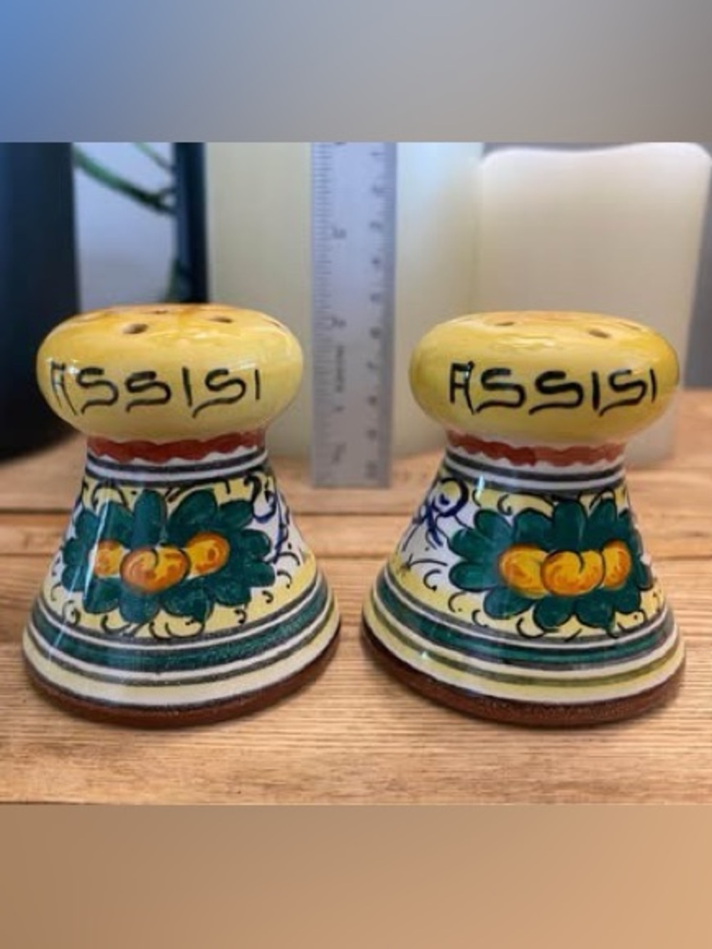 Vintage Hand-Painted Labor Deruta Assisi Italian Ceramic Salt & Pepper Shakers